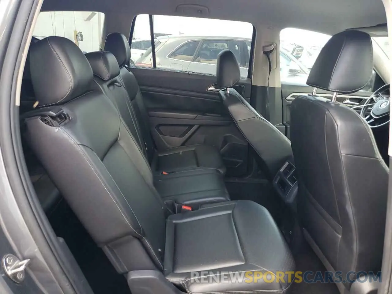 11 fotografías del automóvil dañado 1V2WR2CA0KC578356 VOLKSWAGEN ATLAS 2019