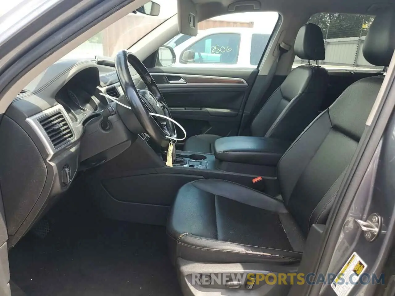7 fotografías del automóvil dañado 1V2WR2CA0KC578356 VOLKSWAGEN ATLAS 2019