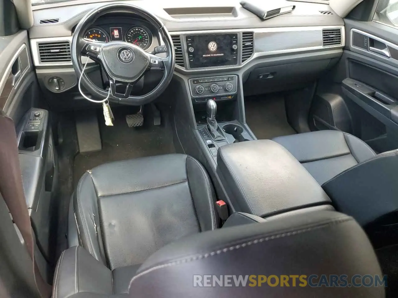 8 fotografías del automóvil dañado 1V2WR2CA0KC578356 VOLKSWAGEN ATLAS 2019