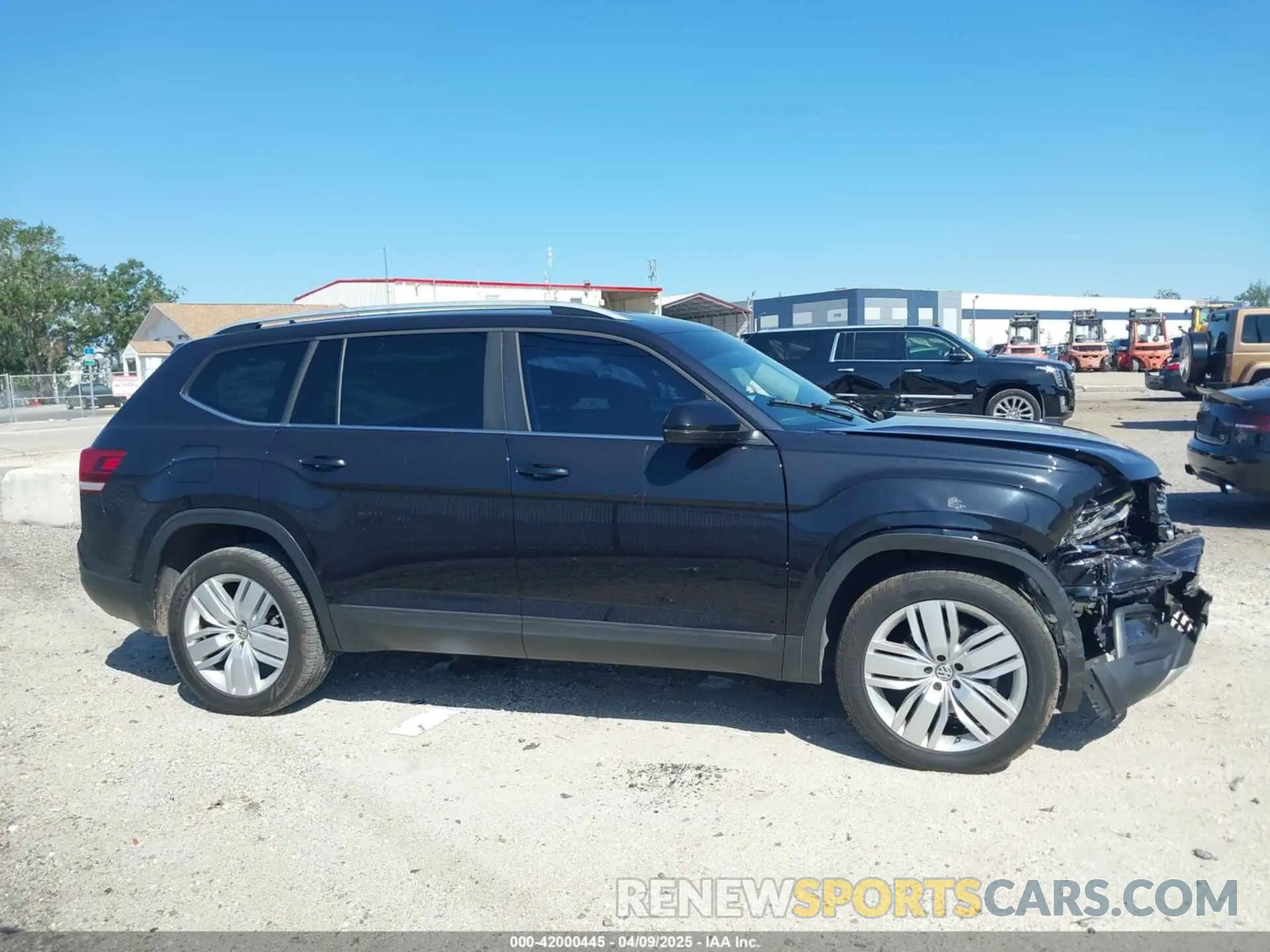 13 fotografías del automóvil dañado 1V2WR2CA1KC502998 VOLKSWAGEN ATLAS 2019