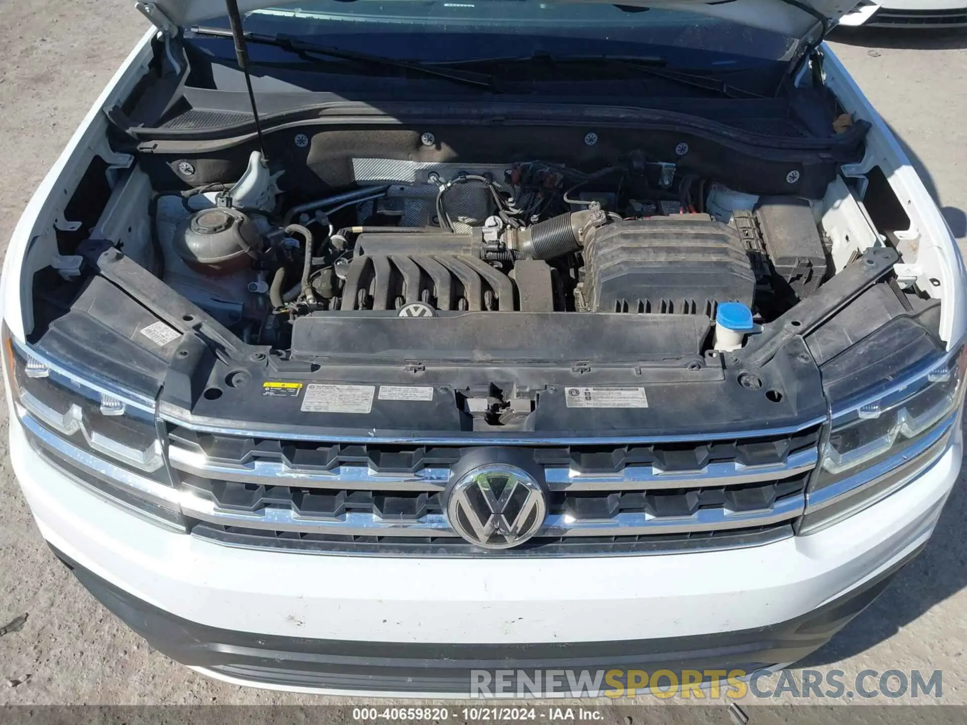 10 fotografías del automóvil dañado 1V2WR2CA1KC545124 VOLKSWAGEN ATLAS 2019