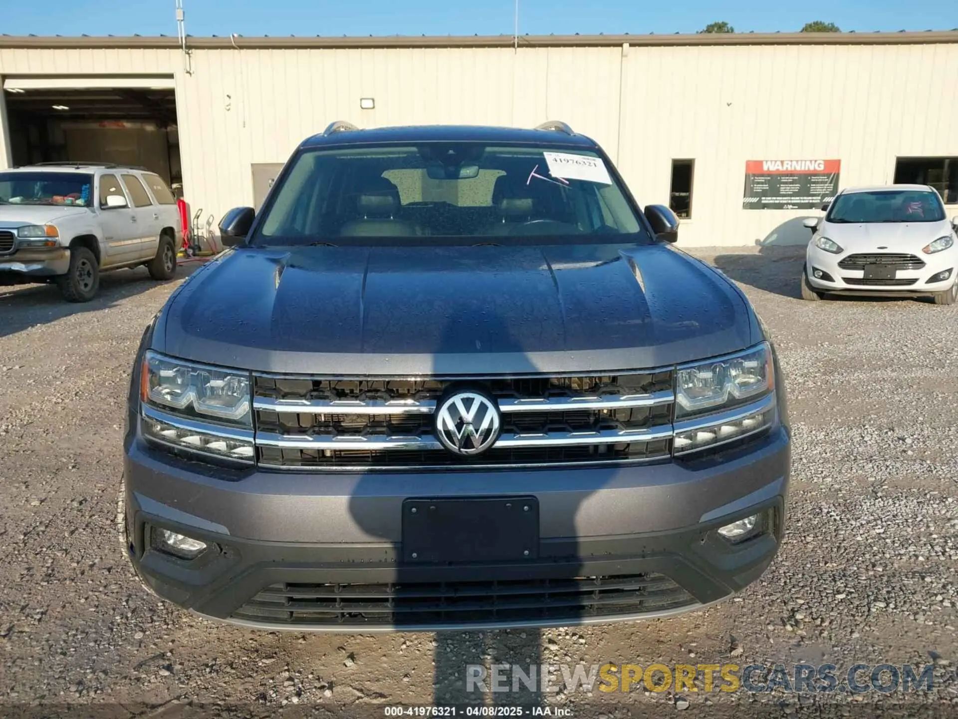 6 fotografías del automóvil dañado 1V2WR2CA1KC567222 VOLKSWAGEN ATLAS 2019