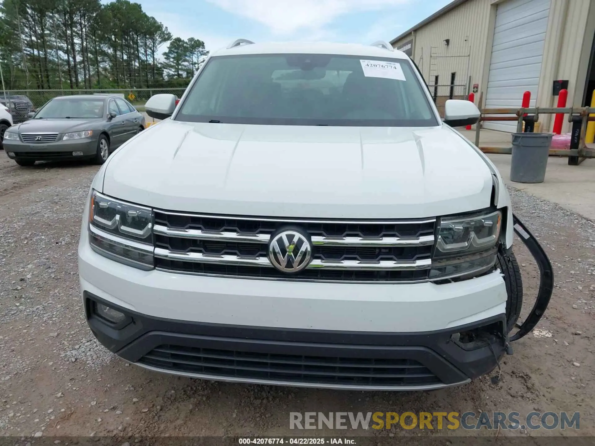 11 fotografías del automóvil dañado 1V2WR2CA2KC545696 VOLKSWAGEN ATLAS 2019
