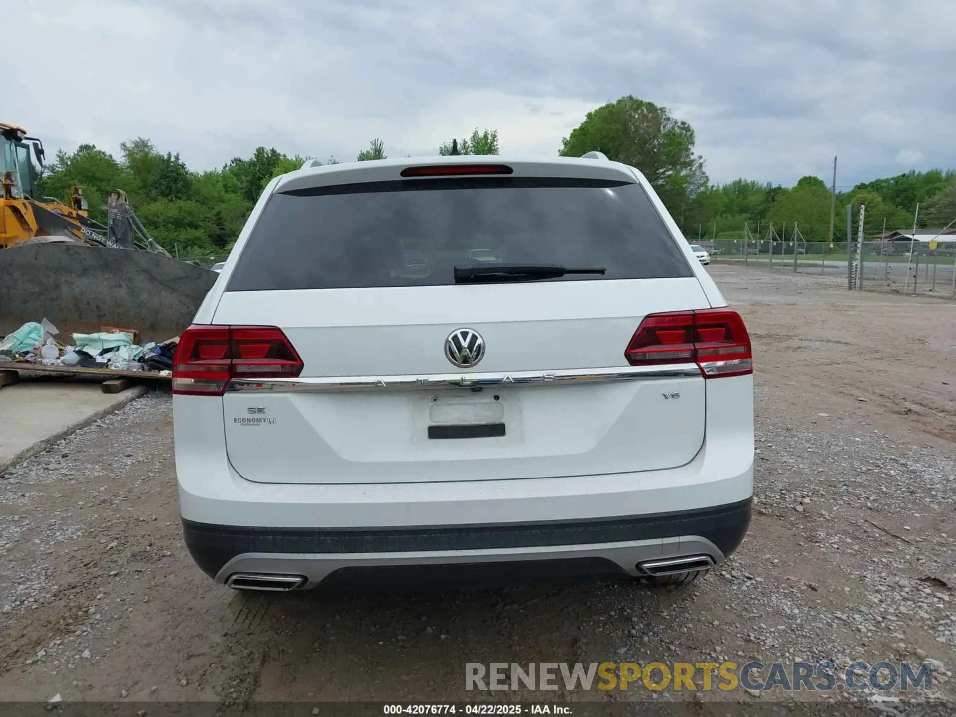 15 fotografías del automóvil dañado 1V2WR2CA2KC545696 VOLKSWAGEN ATLAS 2019