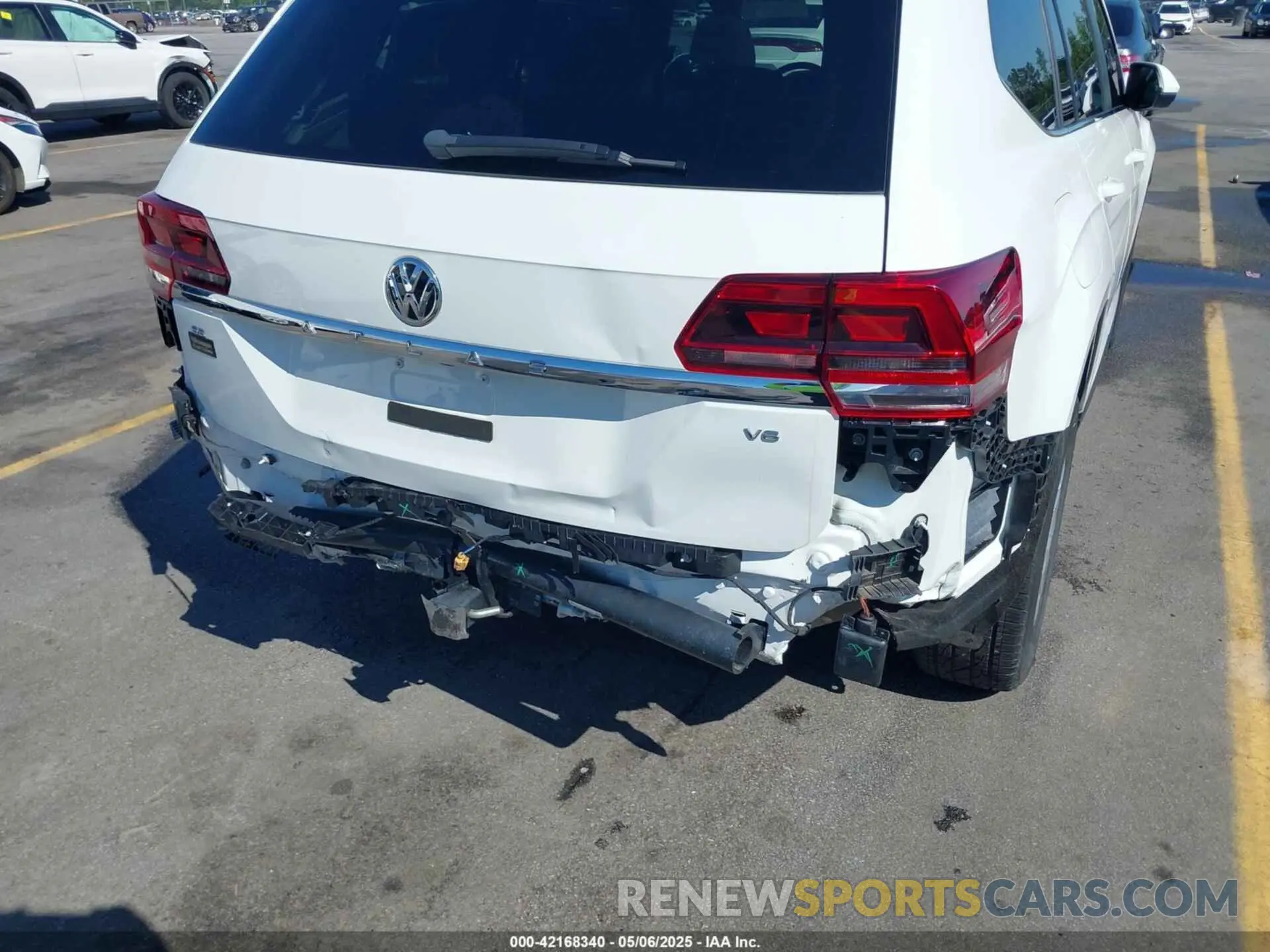6 fotografías del automóvil dañado 1V2WR2CA3KC503490 VOLKSWAGEN ATLAS 2019
