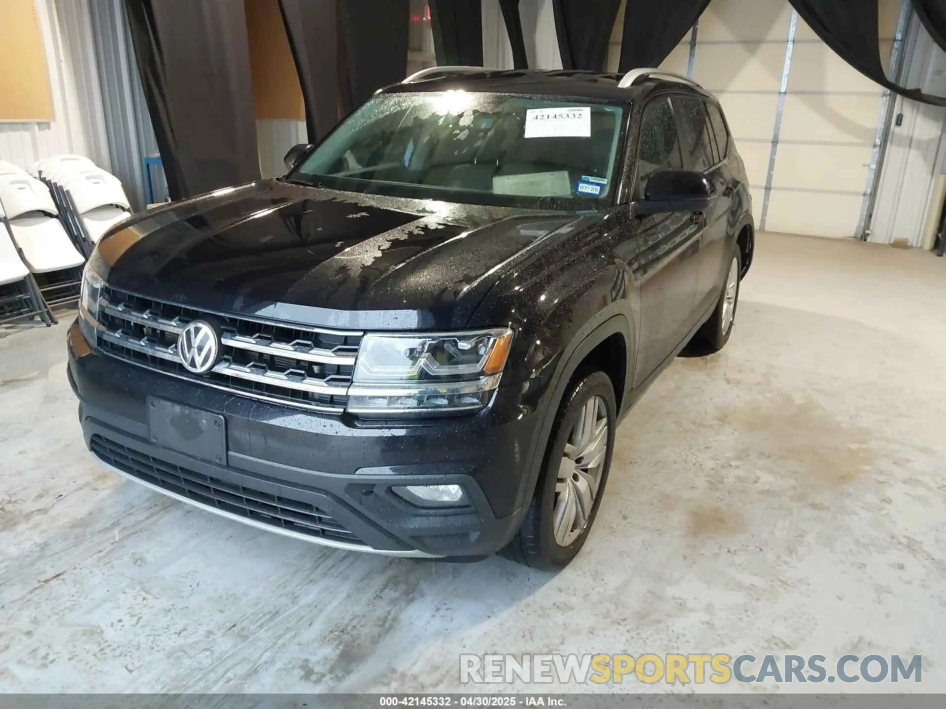 2 fotografías del automóvil dañado 1V2WR2CA3KC603377 VOLKSWAGEN ATLAS 2019