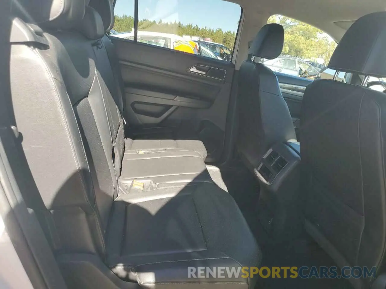 10 fotografías del automóvil dañado 1V2WR2CA5KC528522 VOLKSWAGEN ATLAS 2019