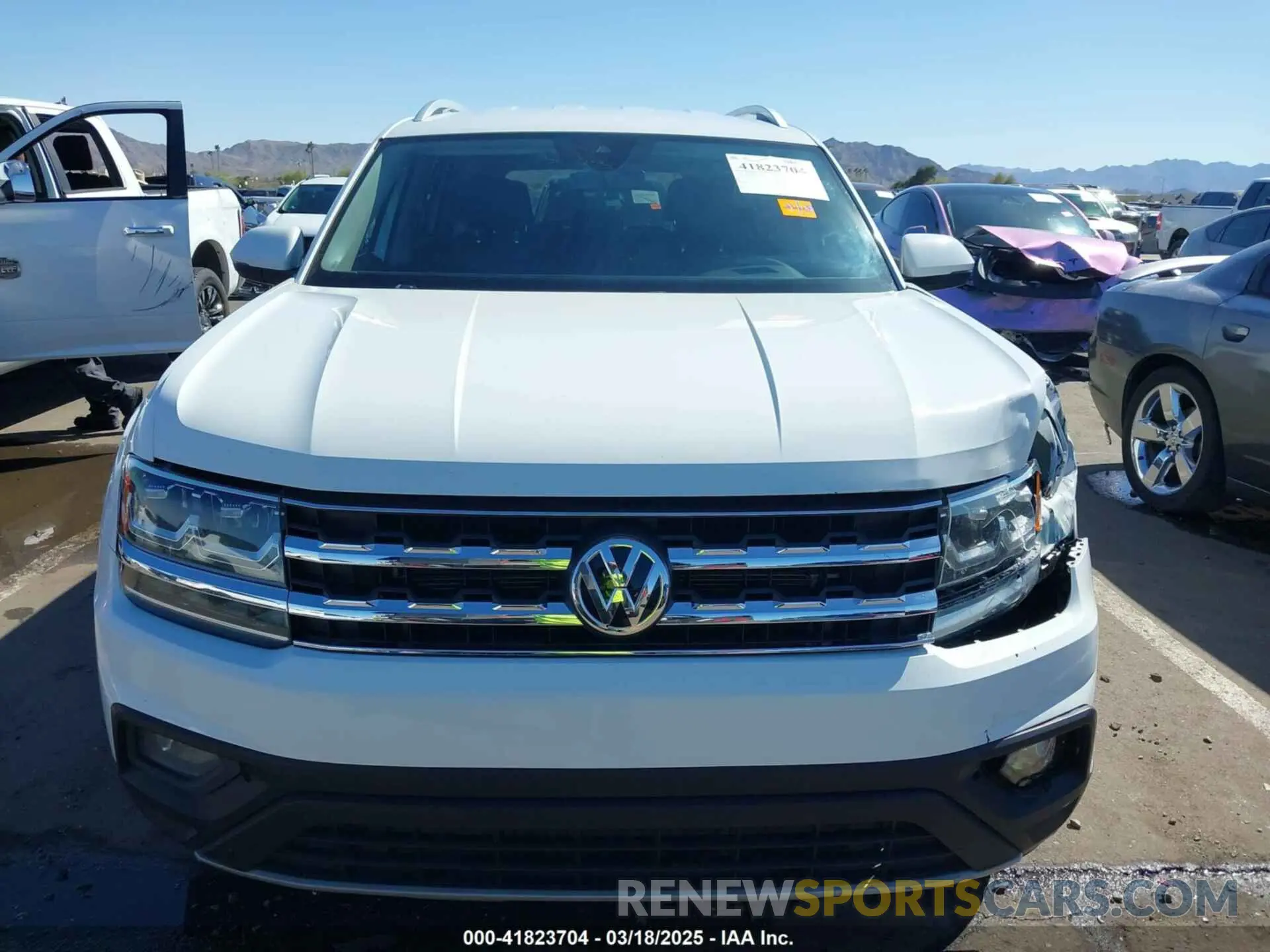12 fotografías del automóvil dañado 1V2WR2CA6KC560718 VOLKSWAGEN ATLAS 2019