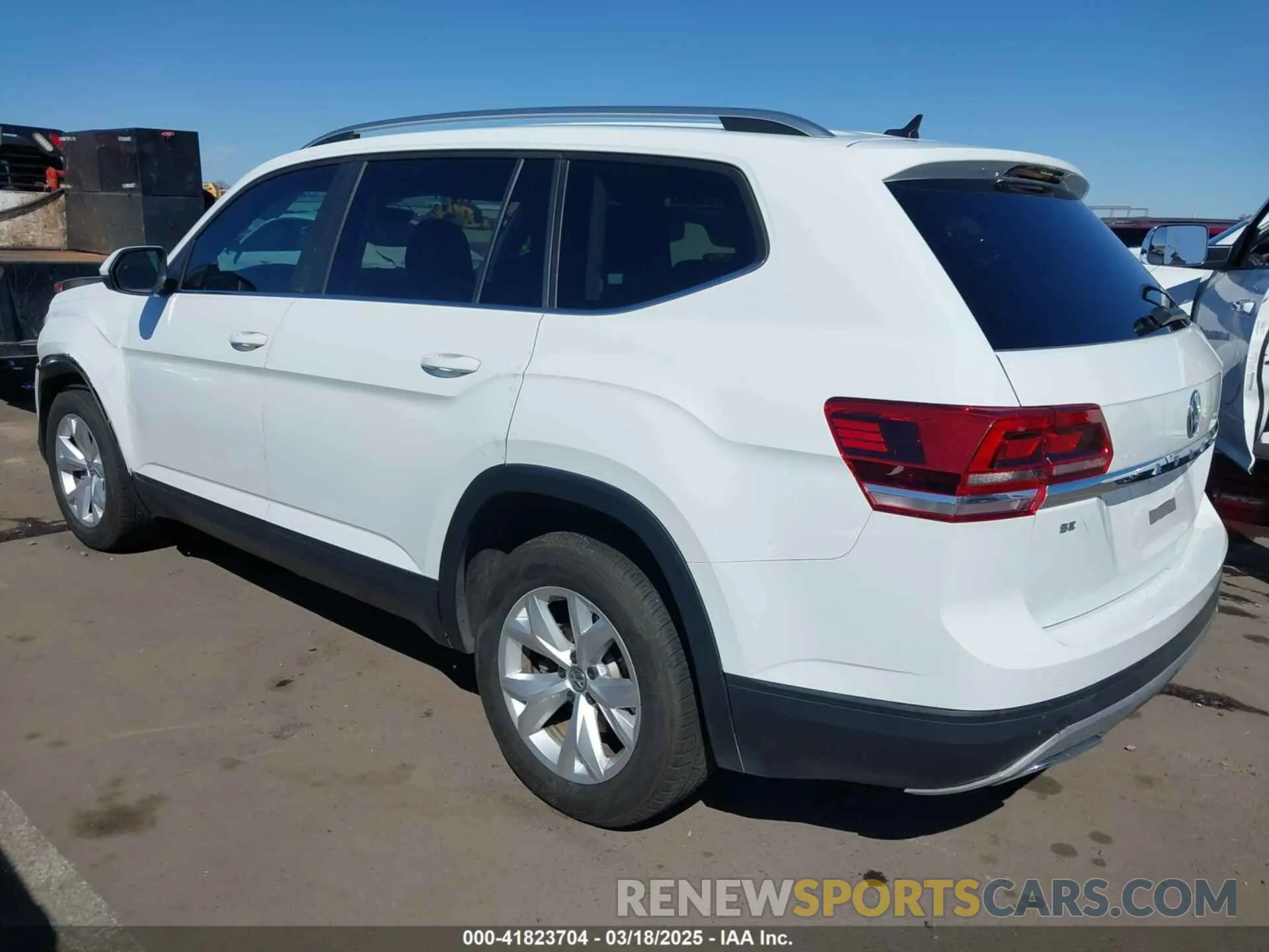 3 fotografías del automóvil dañado 1V2WR2CA6KC560718 VOLKSWAGEN ATLAS 2019