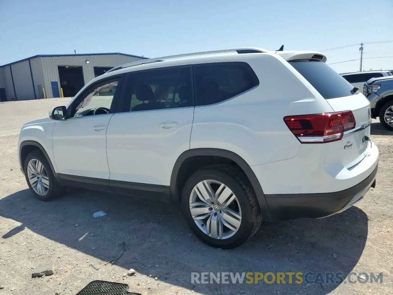 2 fotografías del automóvil dañado 1V2WR2CA7KC598569 VOLKSWAGEN ATLAS 2019