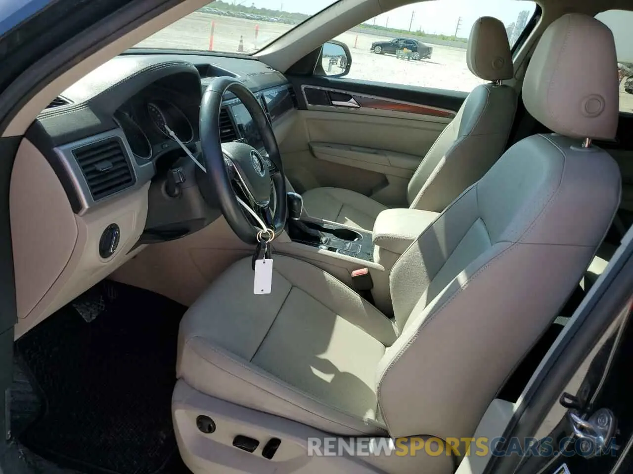 7 fotografías del automóvil dañado 1V2WR2CA7KC609182 VOLKSWAGEN ATLAS 2019