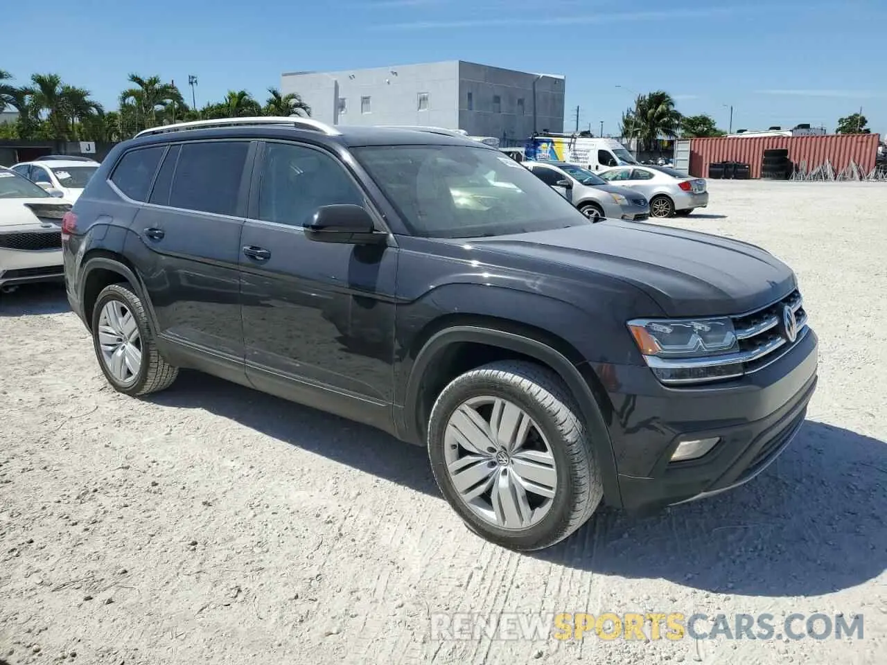 4 fotografías del automóvil dañado 1V2WR2CA9KC608647 VOLKSWAGEN ATLAS 2019