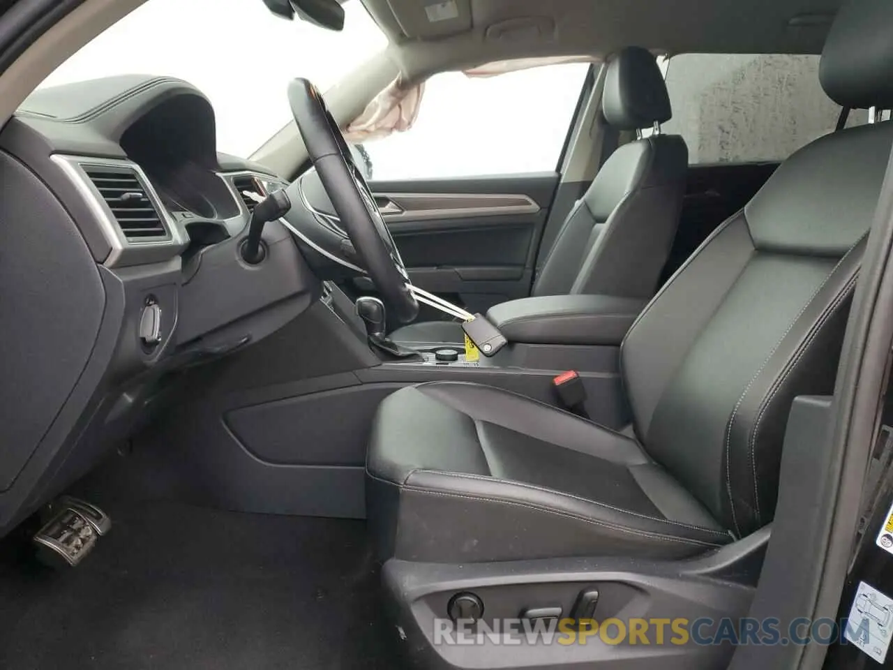 7 fotografías del automóvil dañado 1V2XR2CA5KC523809 VOLKSWAGEN ATLAS 2019
