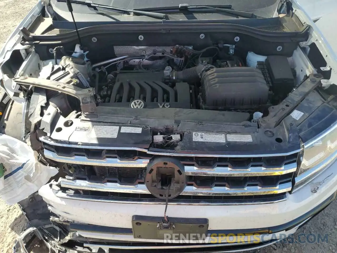 12 fotografías del automóvil dañado 1V2XR2CA6KC608609 VOLKSWAGEN ATLAS 2019