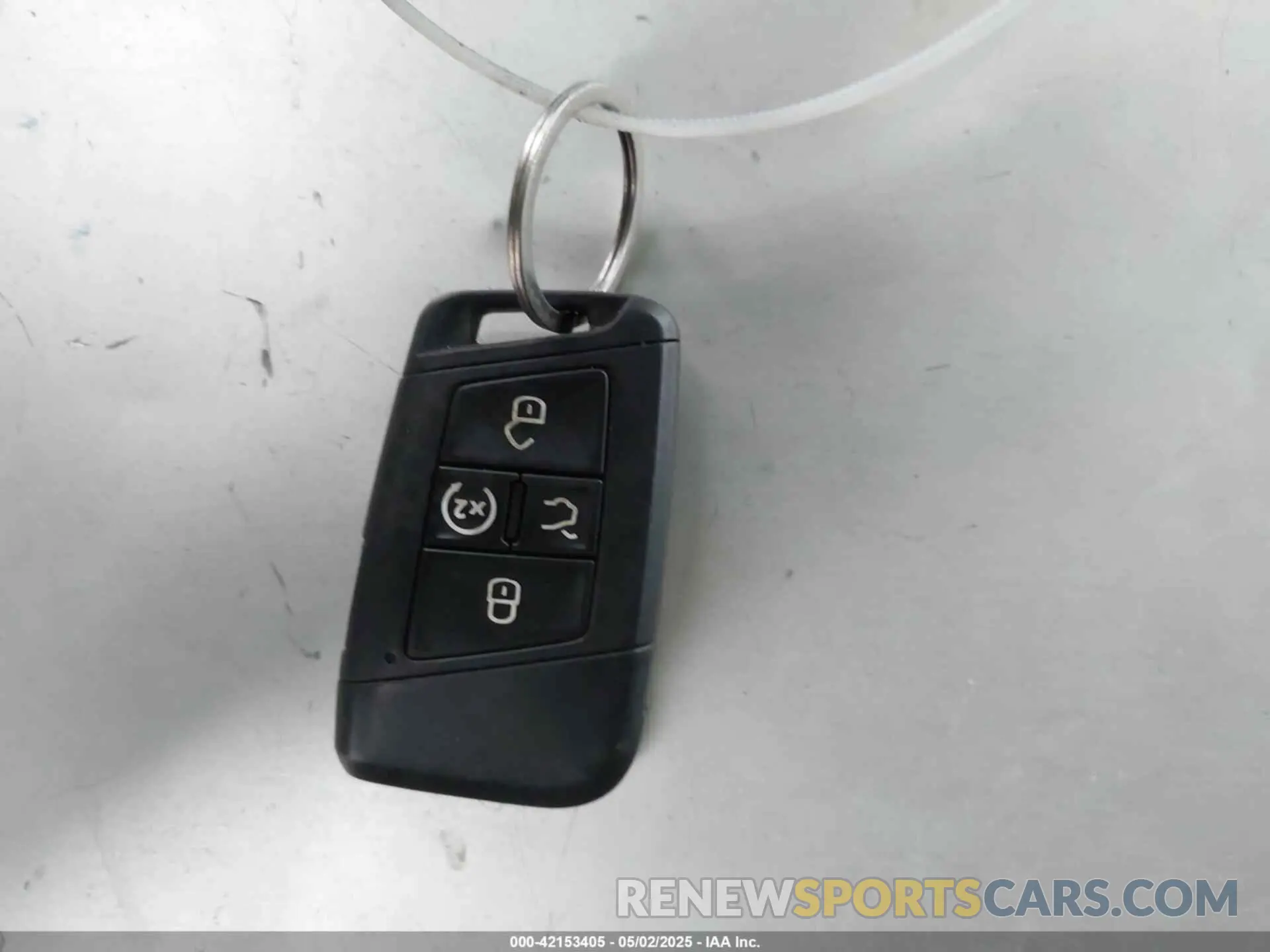 11 fotografías del automóvil dañado 1V2YR2CA9KC511490 VOLKSWAGEN ATLAS 2019