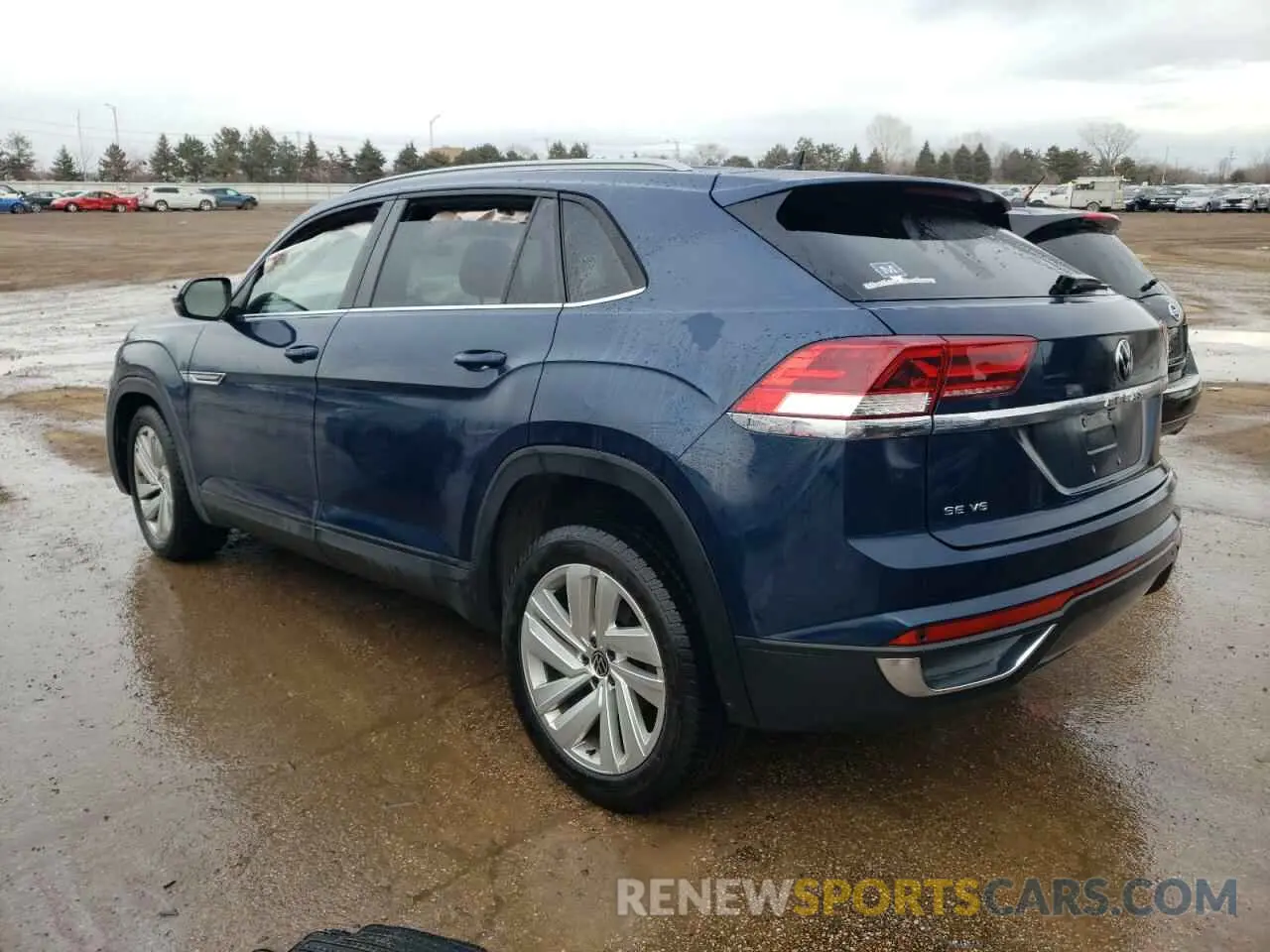 2 fotografías del automóvil dañado 1V21E2CA3LC210406 VOLKSWAGEN ATLAS 2020