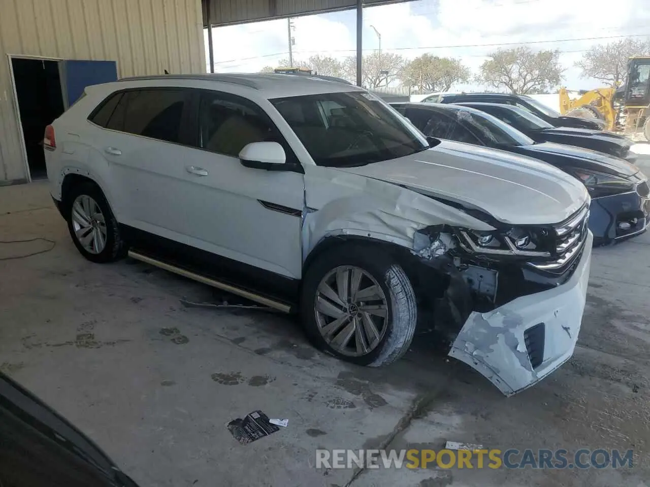 4 fotografías del automóvil dañado 1V21E2CA8LC231669 VOLKSWAGEN ATLAS 2020
