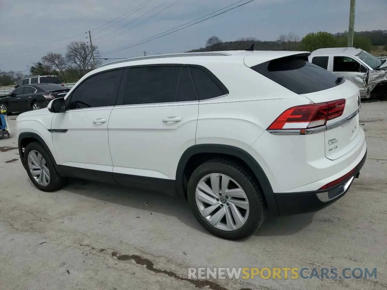 2 fotografías del automóvil dañado 1V21E2CAXLC221676 VOLKSWAGEN ATLAS 2020