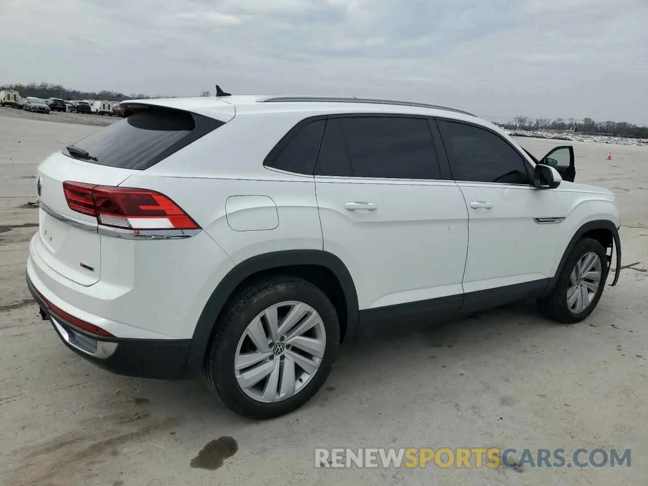 3 fotografías del automóvil dañado 1V21E2CAXLC221676 VOLKSWAGEN ATLAS 2020