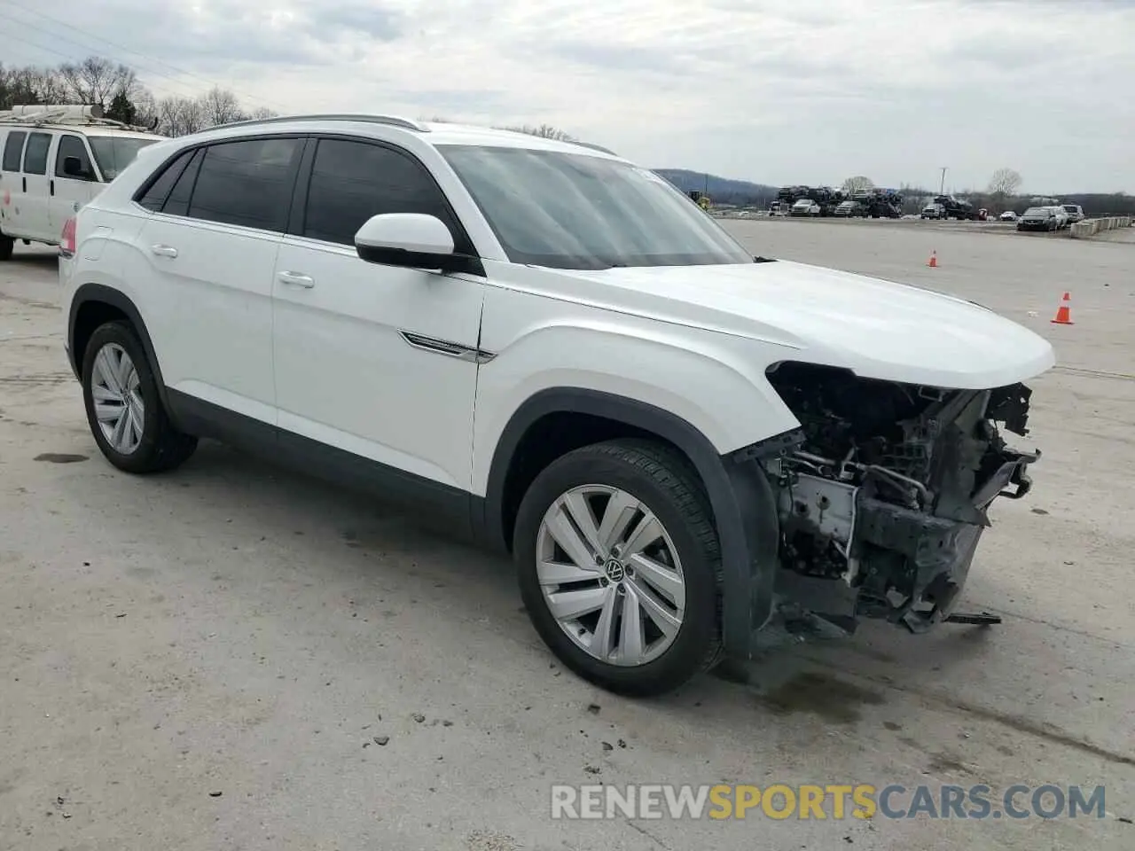 4 fotografías del automóvil dañado 1V21E2CAXLC221676 VOLKSWAGEN ATLAS 2020