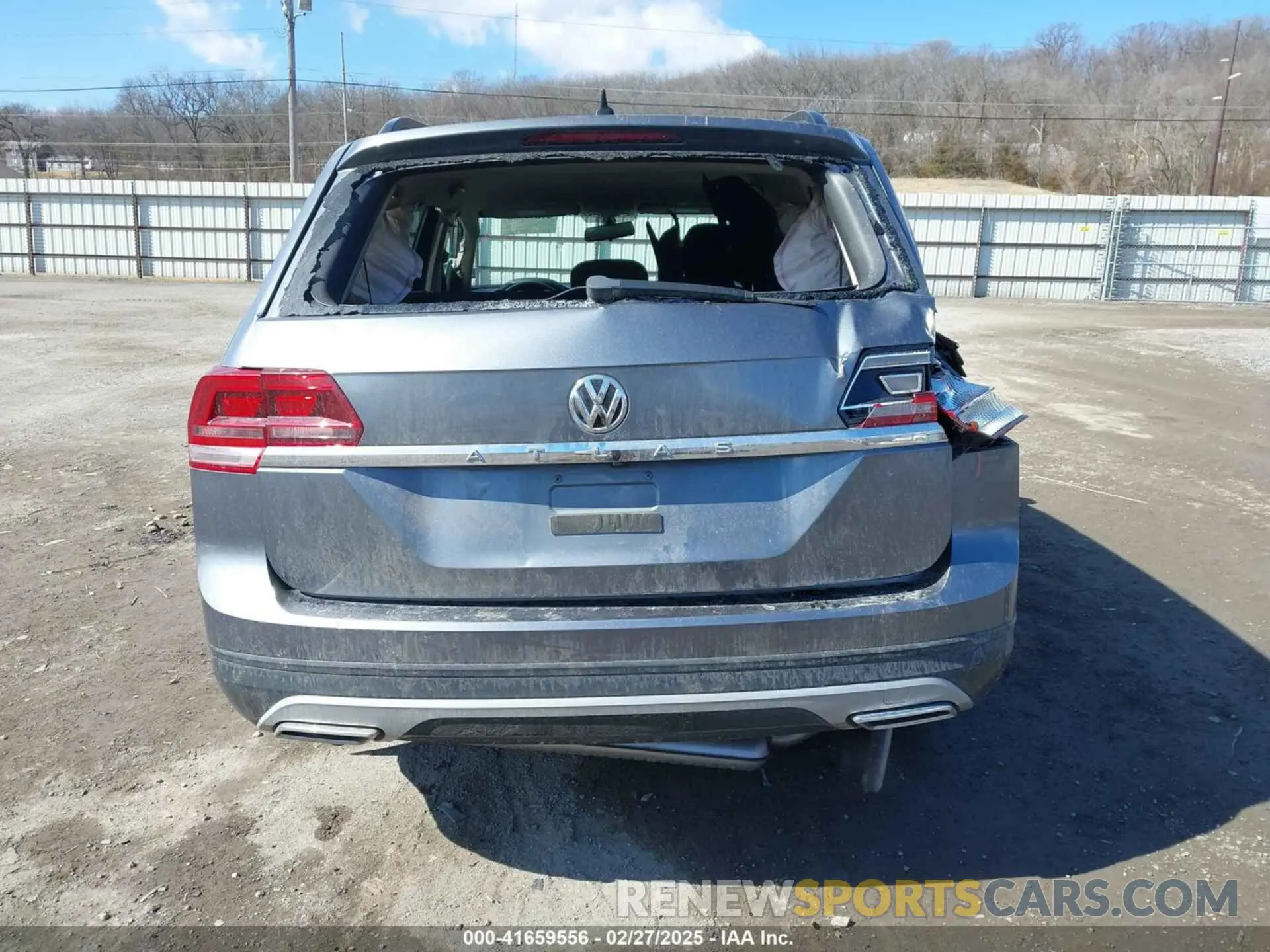 17 fotografías del automóvil dañado 1V2AP2CA0LC501536 VOLKSWAGEN ATLAS 2020