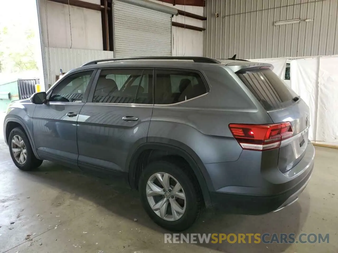 2 fotografías del automóvil dañado 1V2AP2CA1LC500198 VOLKSWAGEN ATLAS 2020