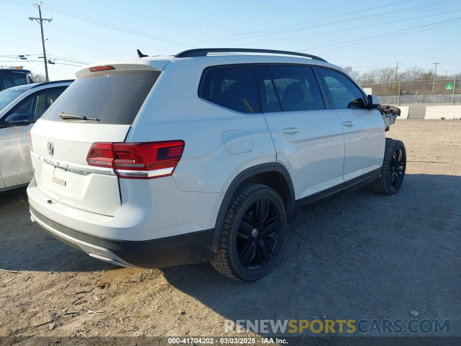 4 fotografías del automóvil dañado 1V2AP2CA4LC501538 VOLKSWAGEN ATLAS 2020