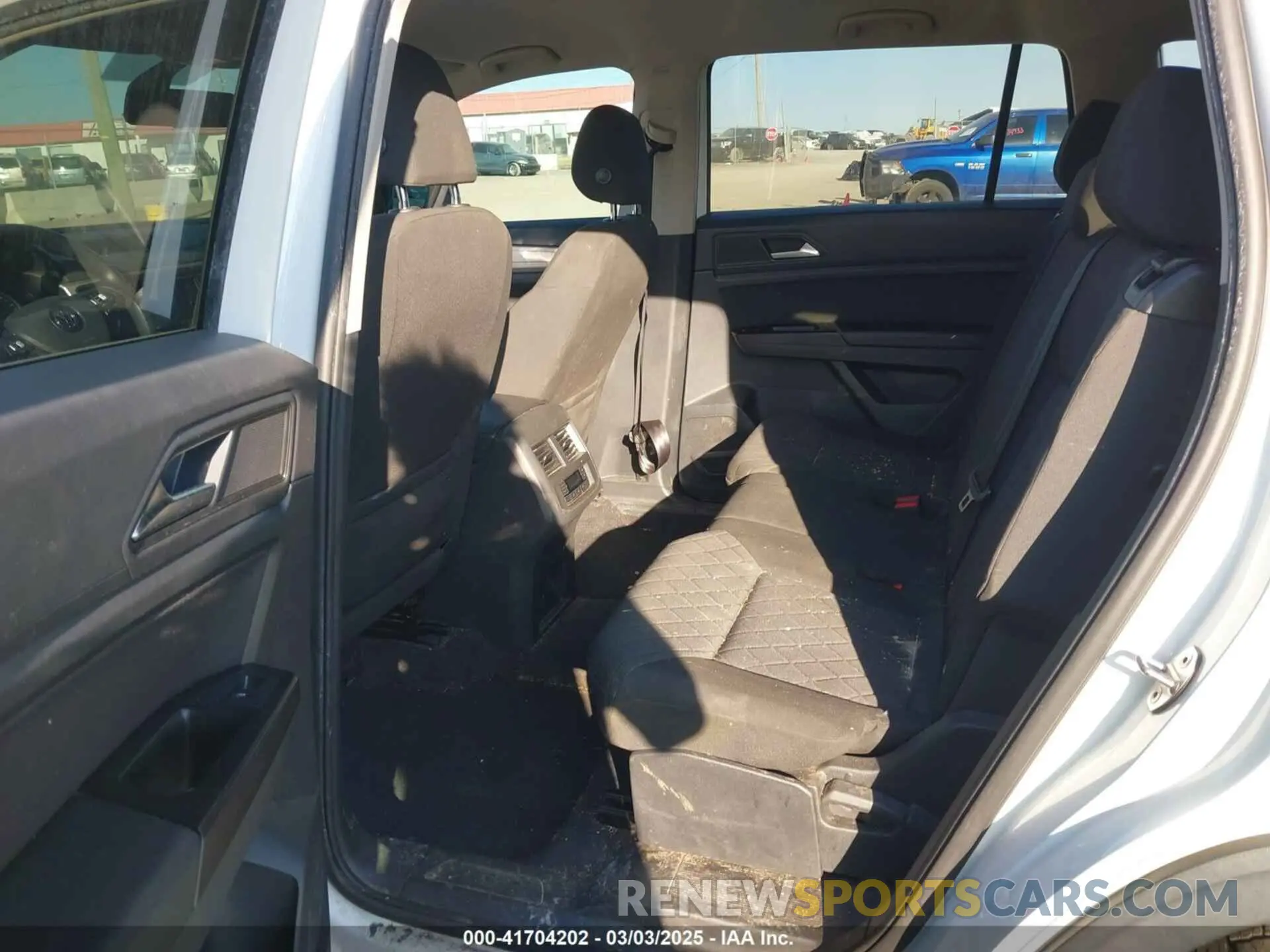 8 fotografías del automóvil dañado 1V2AP2CA4LC501538 VOLKSWAGEN ATLAS 2020