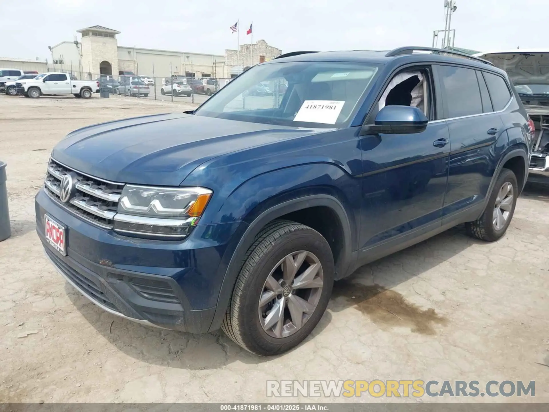 2 fotografías del automóvil dañado 1V2AP2CA9LC500661 VOLKSWAGEN ATLAS 2020