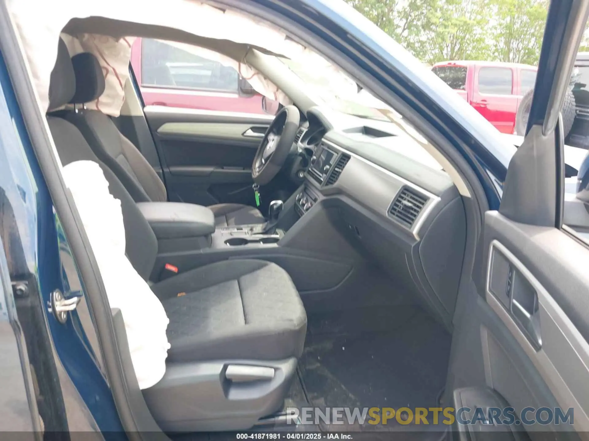 5 fotografías del automóvil dañado 1V2AP2CA9LC500661 VOLKSWAGEN ATLAS 2020