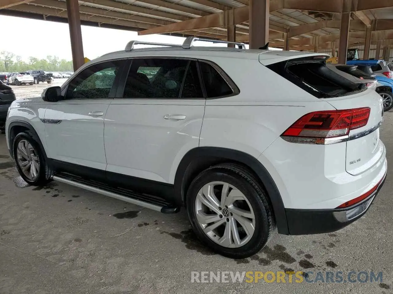2 fotografías del automóvil dañado 1V2EE2CAXLC224546 VOLKSWAGEN ATLAS 2020