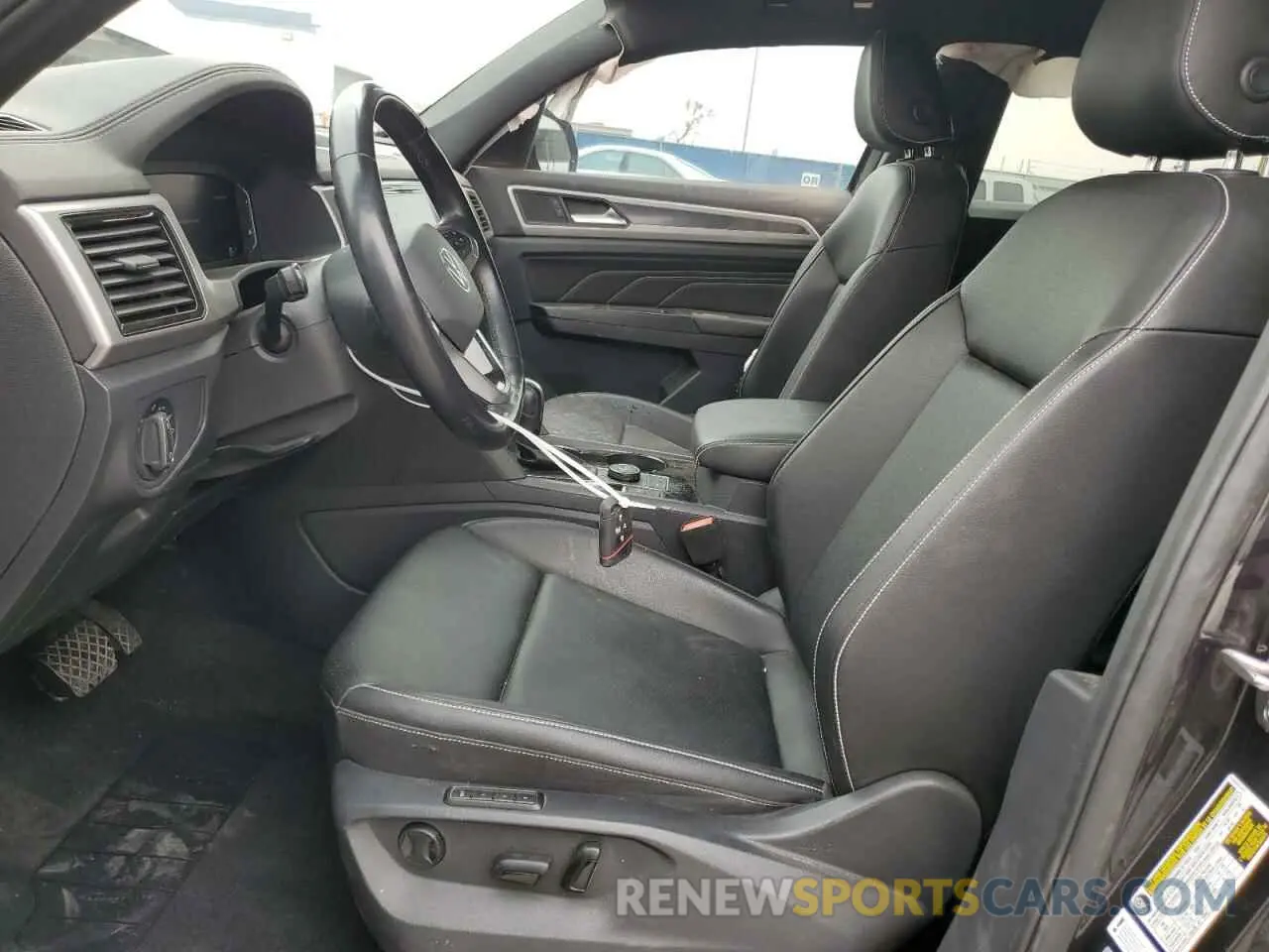 7 fotografías del automóvil dañado 1V2MC2CA9LC206962 VOLKSWAGEN ATLAS 2020