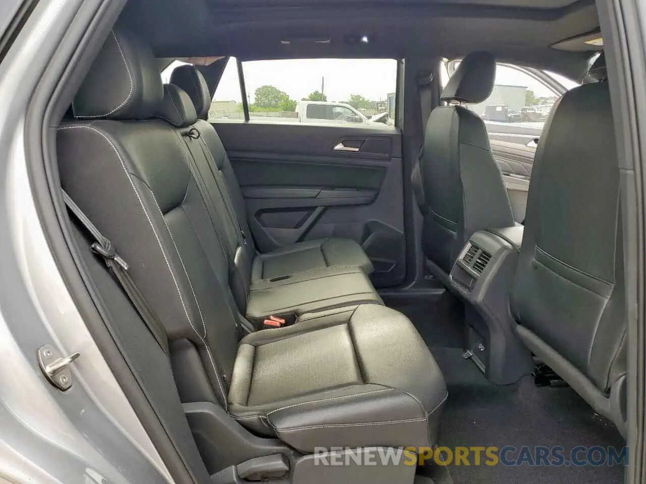 11 fotografías del automóvil dañado 1V2ME2CA7LC215380 VOLKSWAGEN ATLAS 2020