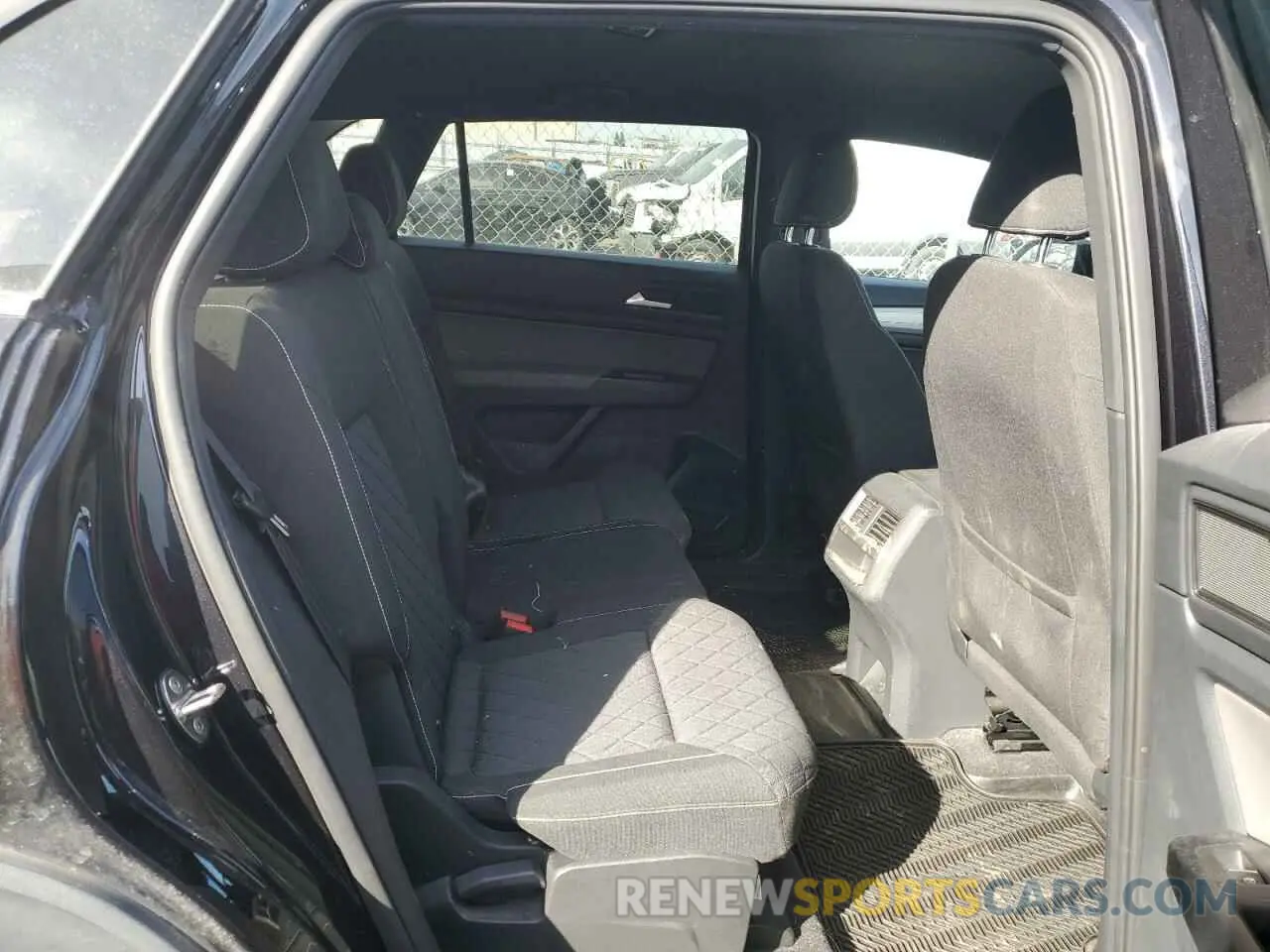 11 fotografías del automóvil dañado 1V2AC2CA6MC210262 VOLKSWAGEN ATLAS 2021