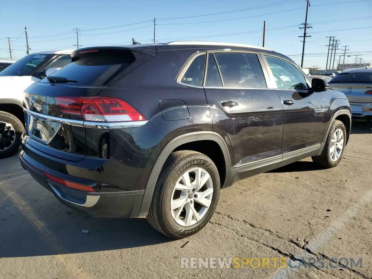 3 fotografías del automóvil dañado 1V2AC2CAXMC238842 VOLKSWAGEN ATLAS 2021
