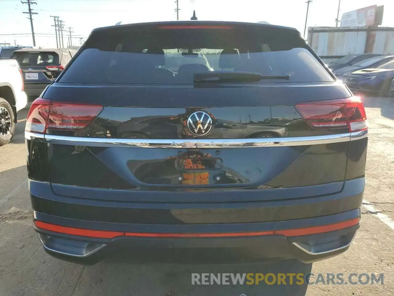 6 fotografías del automóvil dañado 1V2AC2CAXMC238842 VOLKSWAGEN ATLAS 2021