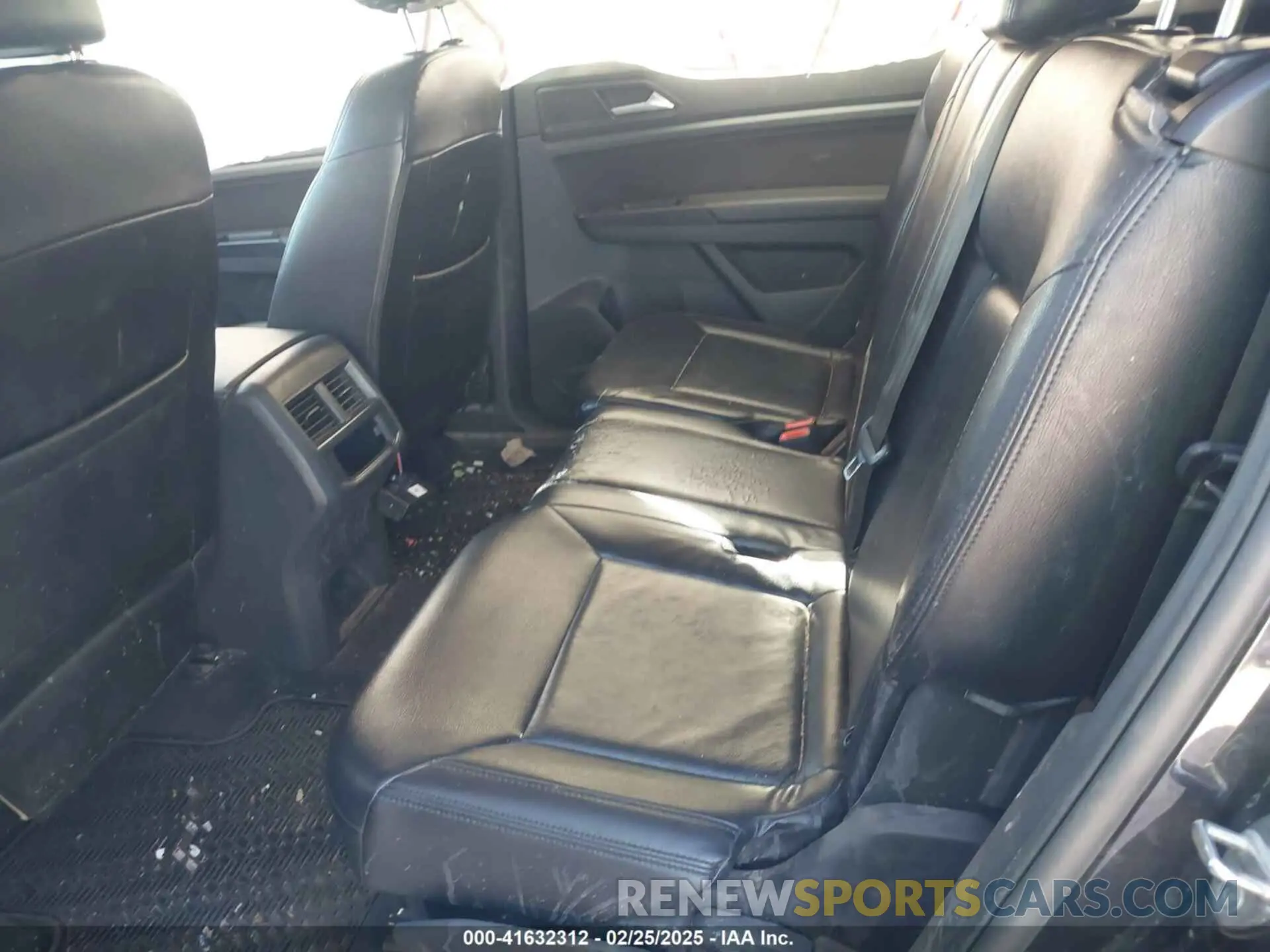 8 fotografías del automóvil dañado 1V2AP2CA1MC509016 VOLKSWAGEN ATLAS 2021