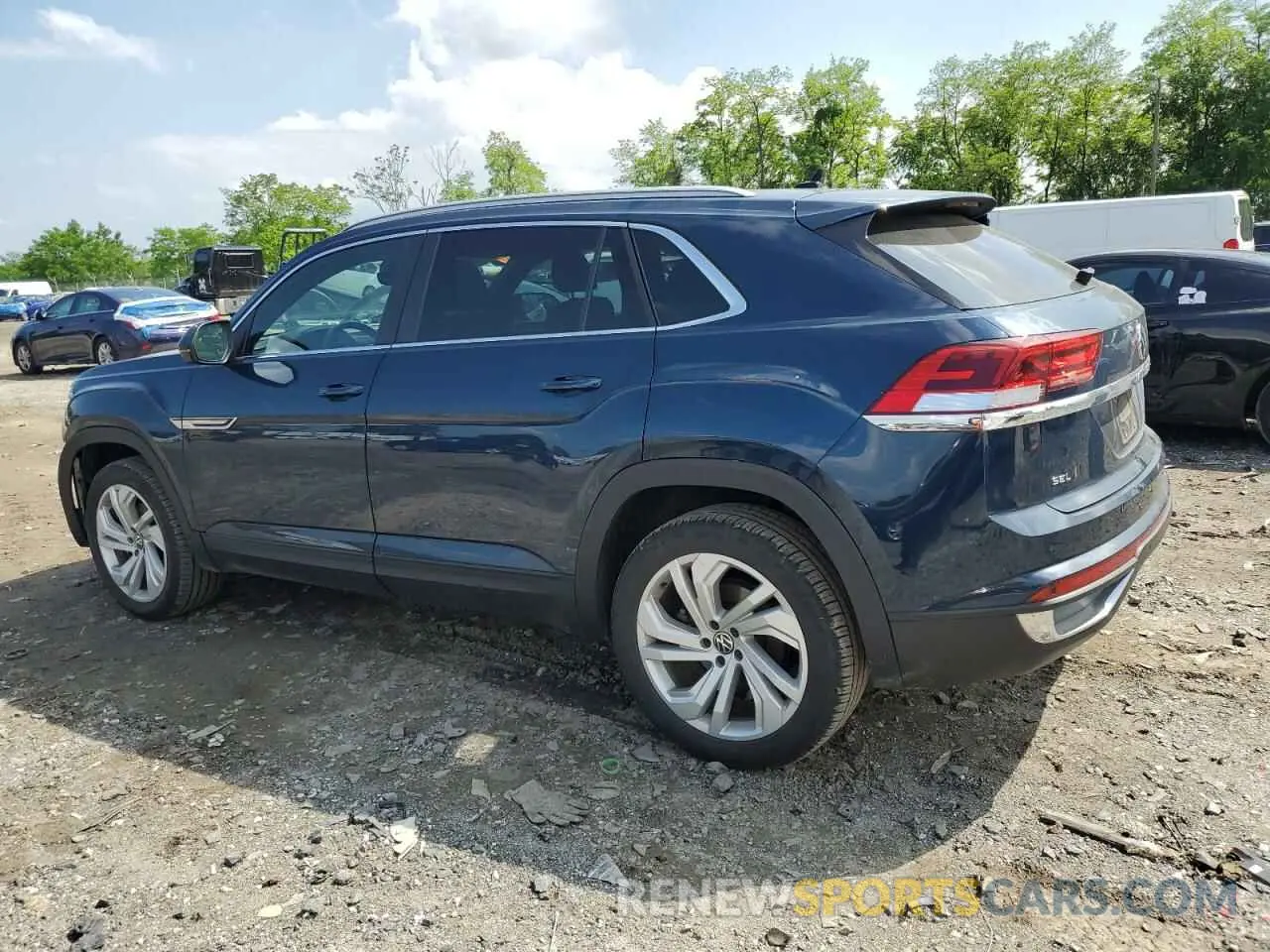 2 fotografías del automóvil dañado 1V2BC2CA7MC236339 VOLKSWAGEN ATLAS 2021