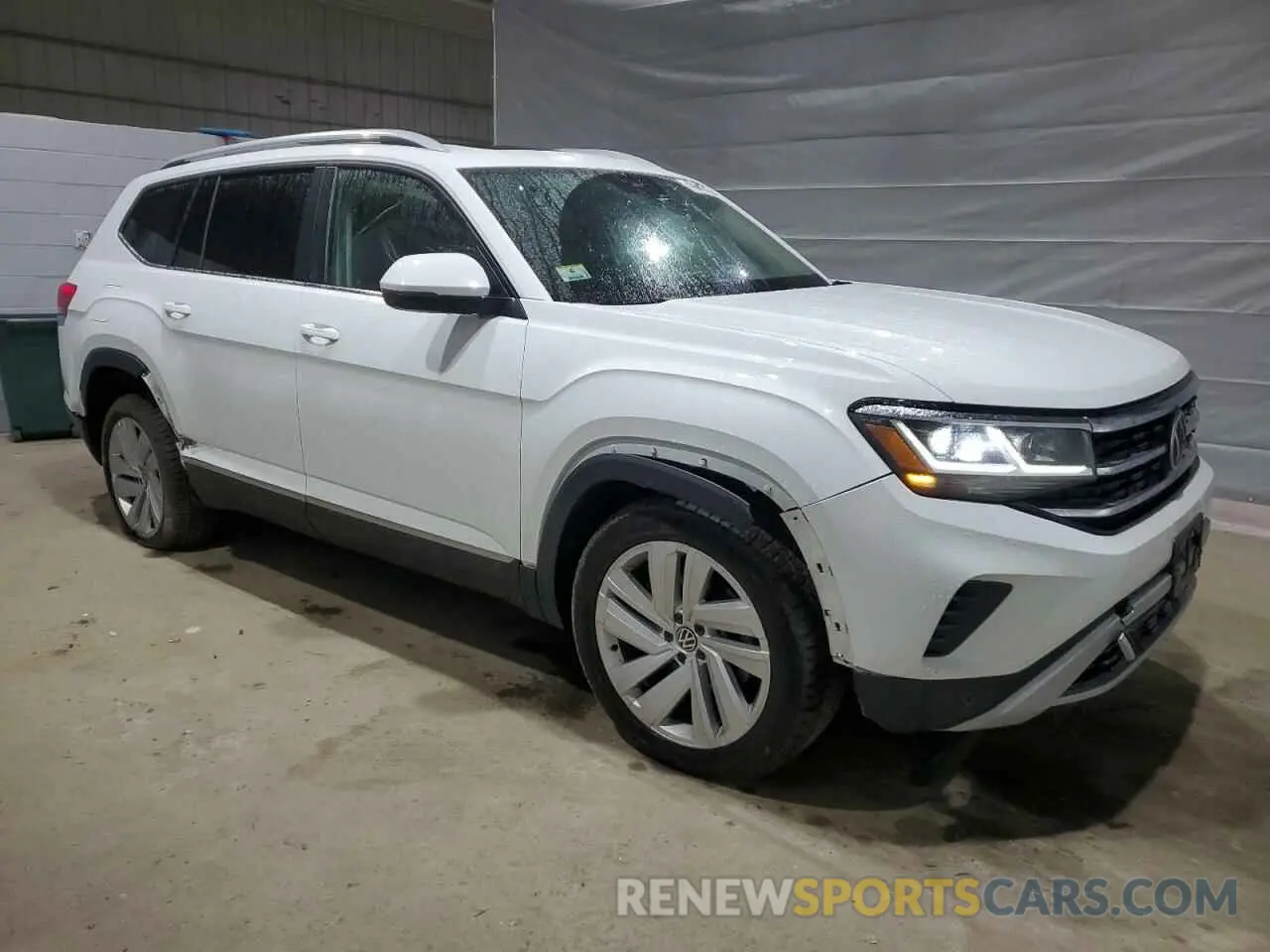 4 fotografías del automóvil dañado 1V2BR2CA0MC581890 VOLKSWAGEN ATLAS 2021