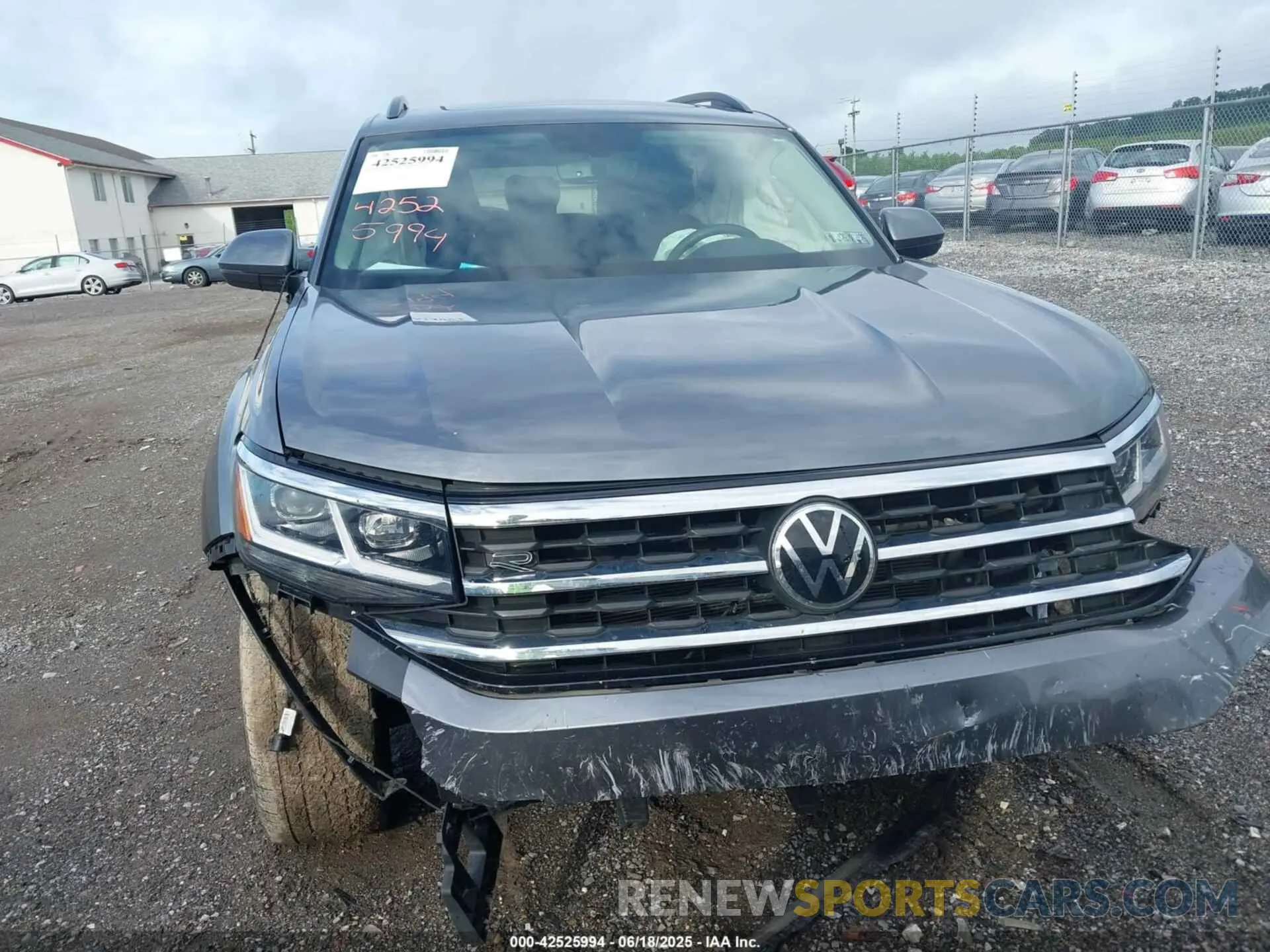 12 fotografías del automóvil dañado 1V2BR2CA5MC607965 VOLKSWAGEN ATLAS 2021