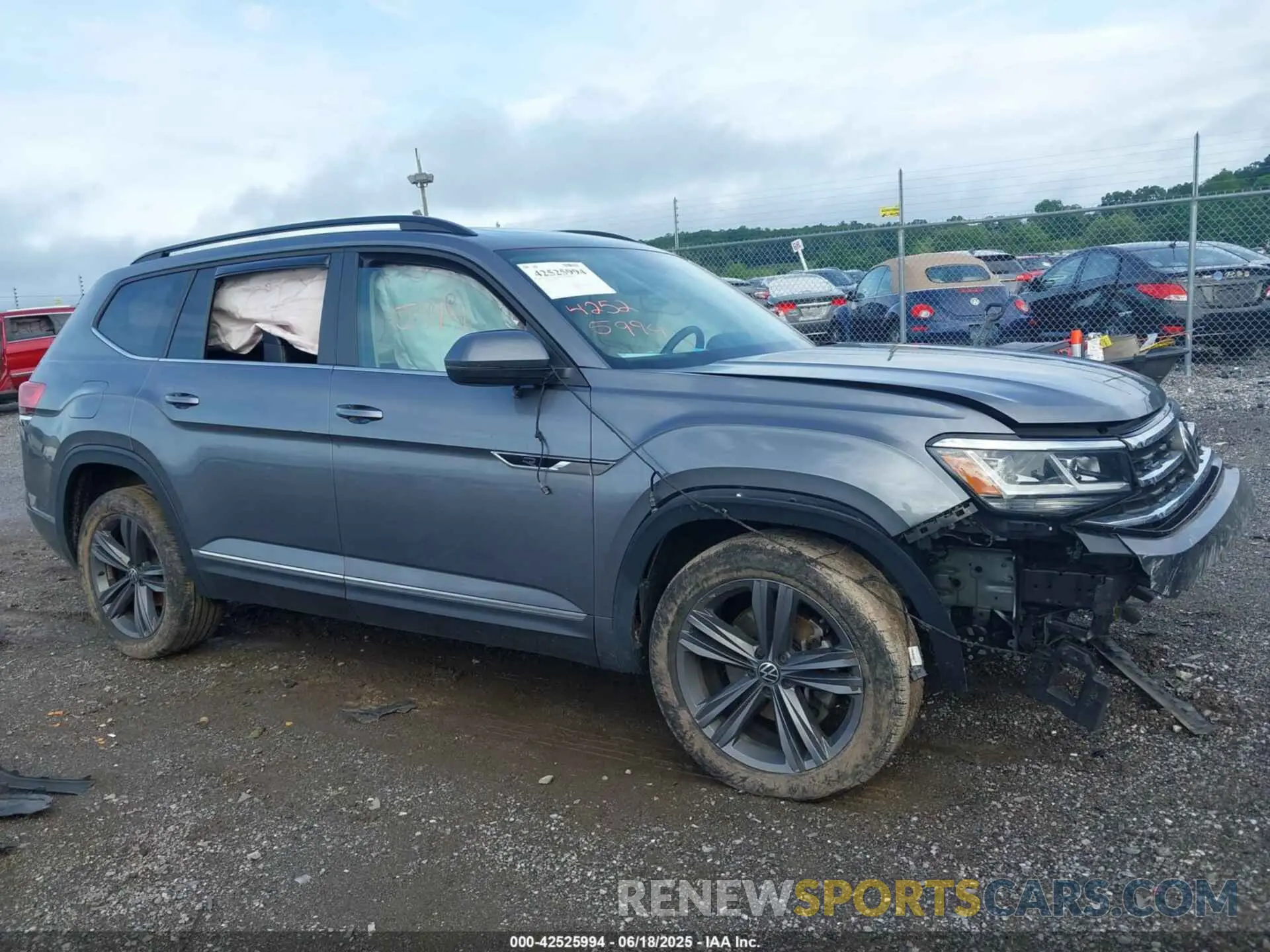 17 fotografías del automóvil dañado 1V2BR2CA5MC607965 VOLKSWAGEN ATLAS 2021