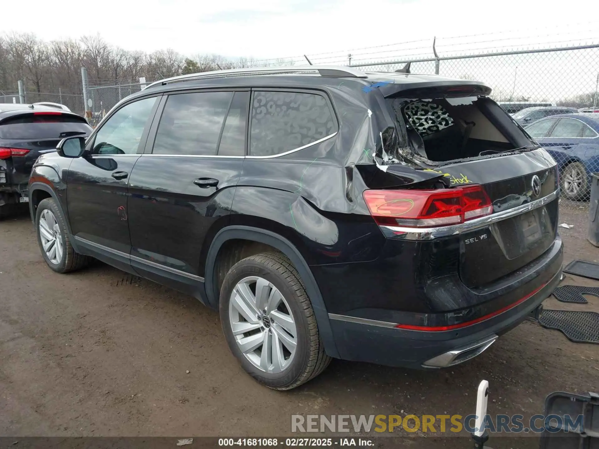 3 fotografías del automóvil dañado 1V2BR2CA6MC502917 VOLKSWAGEN ATLAS 2021