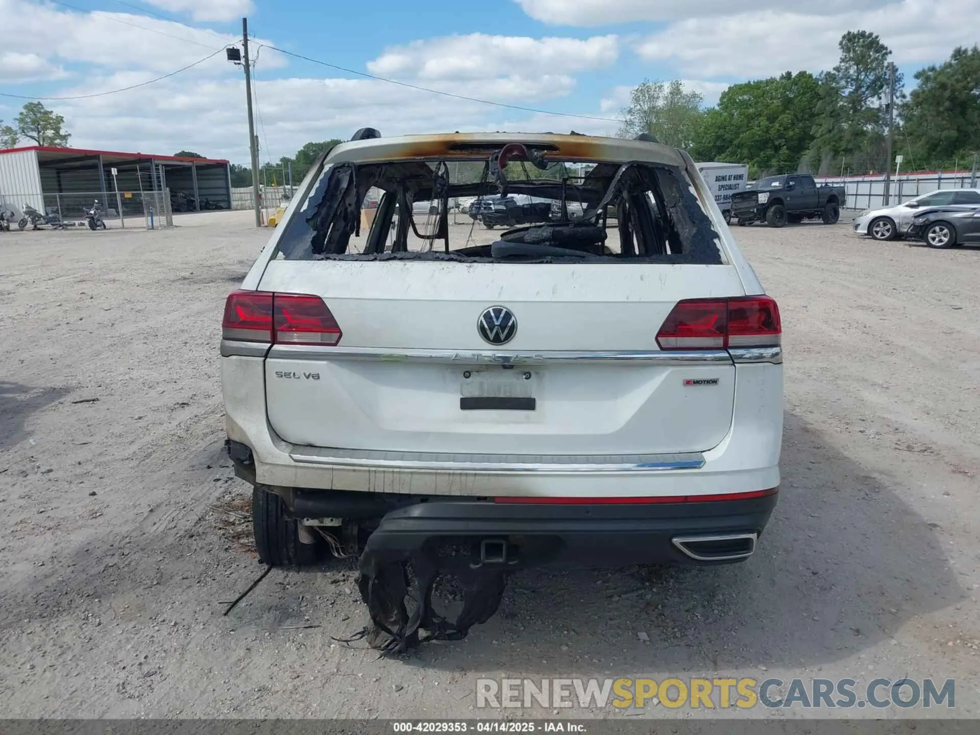 16 fotografías del automóvil dañado 1V2BR2CA7MC584530 VOLKSWAGEN ATLAS 2021