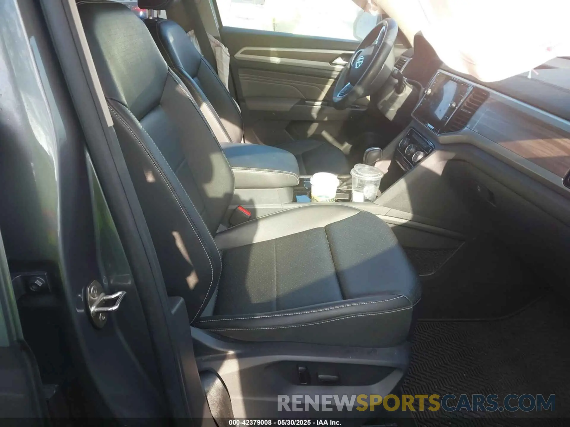 5 fotografías del automóvil dañado 1V2BR2CA8MC577991 VOLKSWAGEN ATLAS 2021