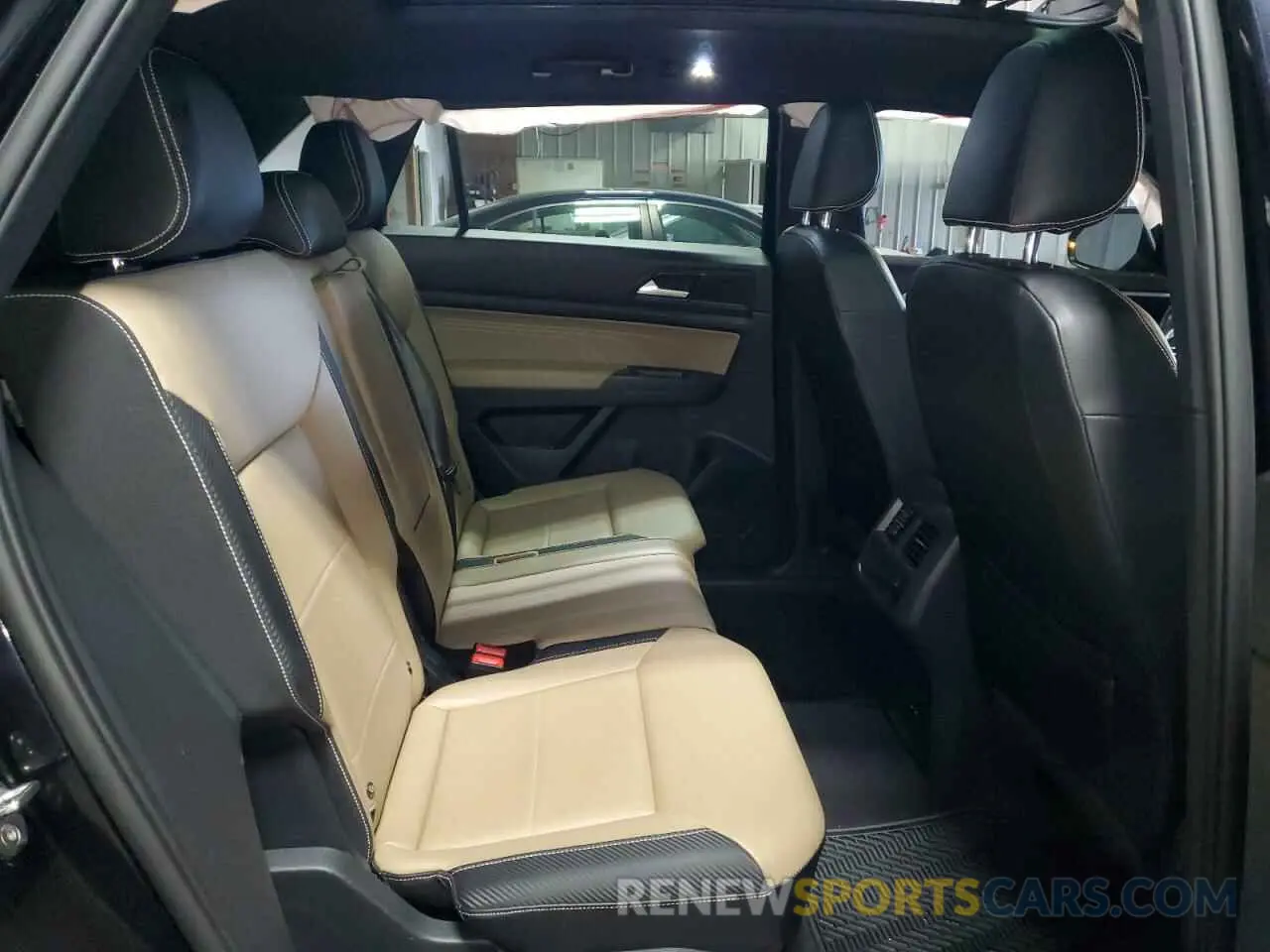 11 fotografías del automóvil dañado 1V2CE2CA2MC214313 VOLKSWAGEN ATLAS 2021
