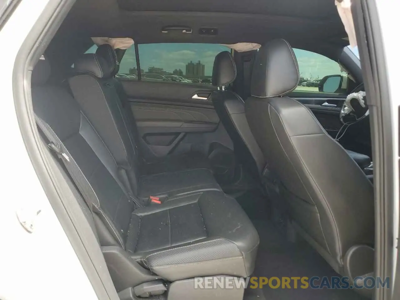 11 fotografías del automóvil dañado 1V2CE2CA9MC221744 VOLKSWAGEN ATLAS 2021