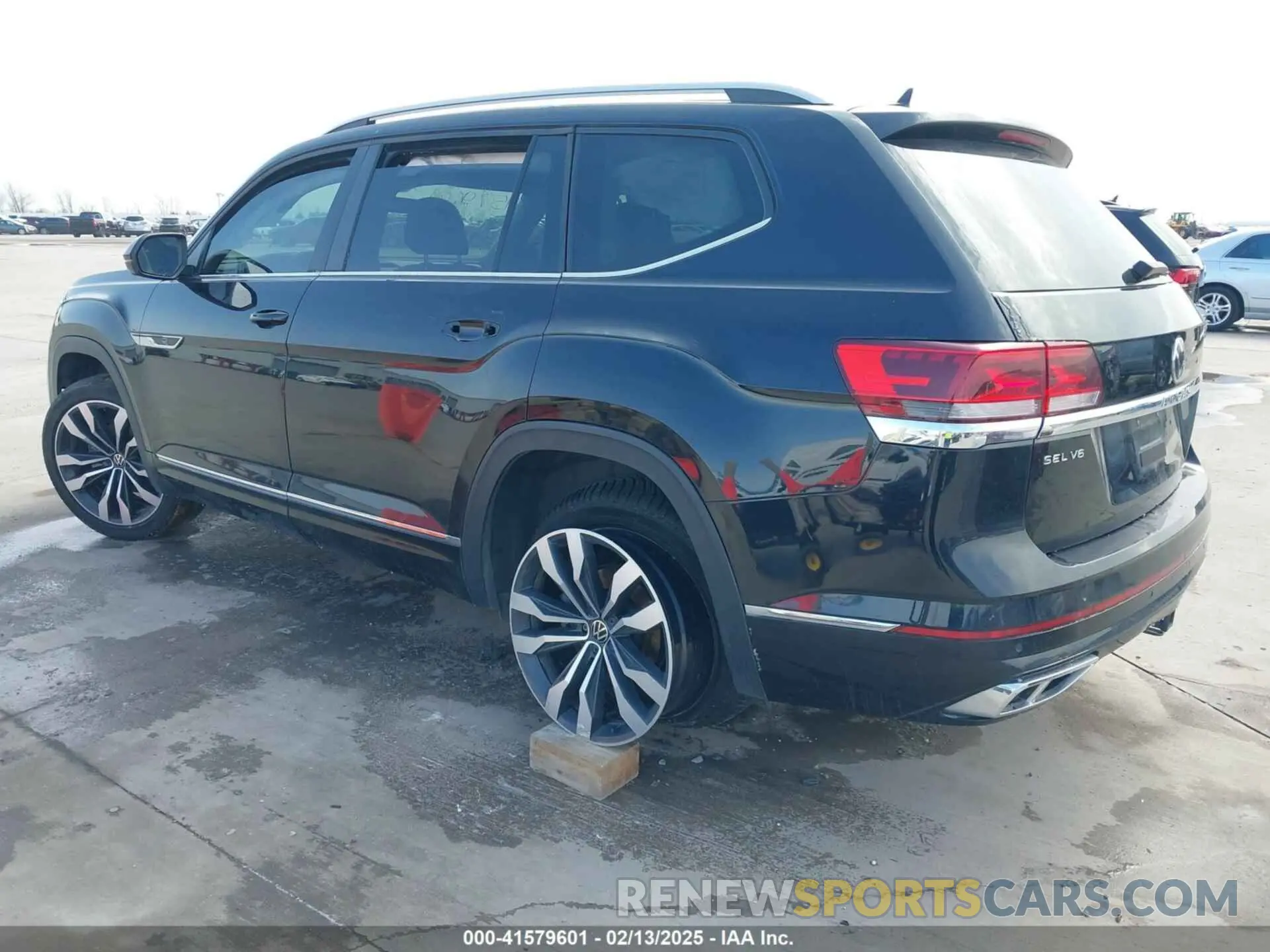 3 fotografías del automóvil dañado 1V2CR2CA7MC599811 VOLKSWAGEN ATLAS 2021