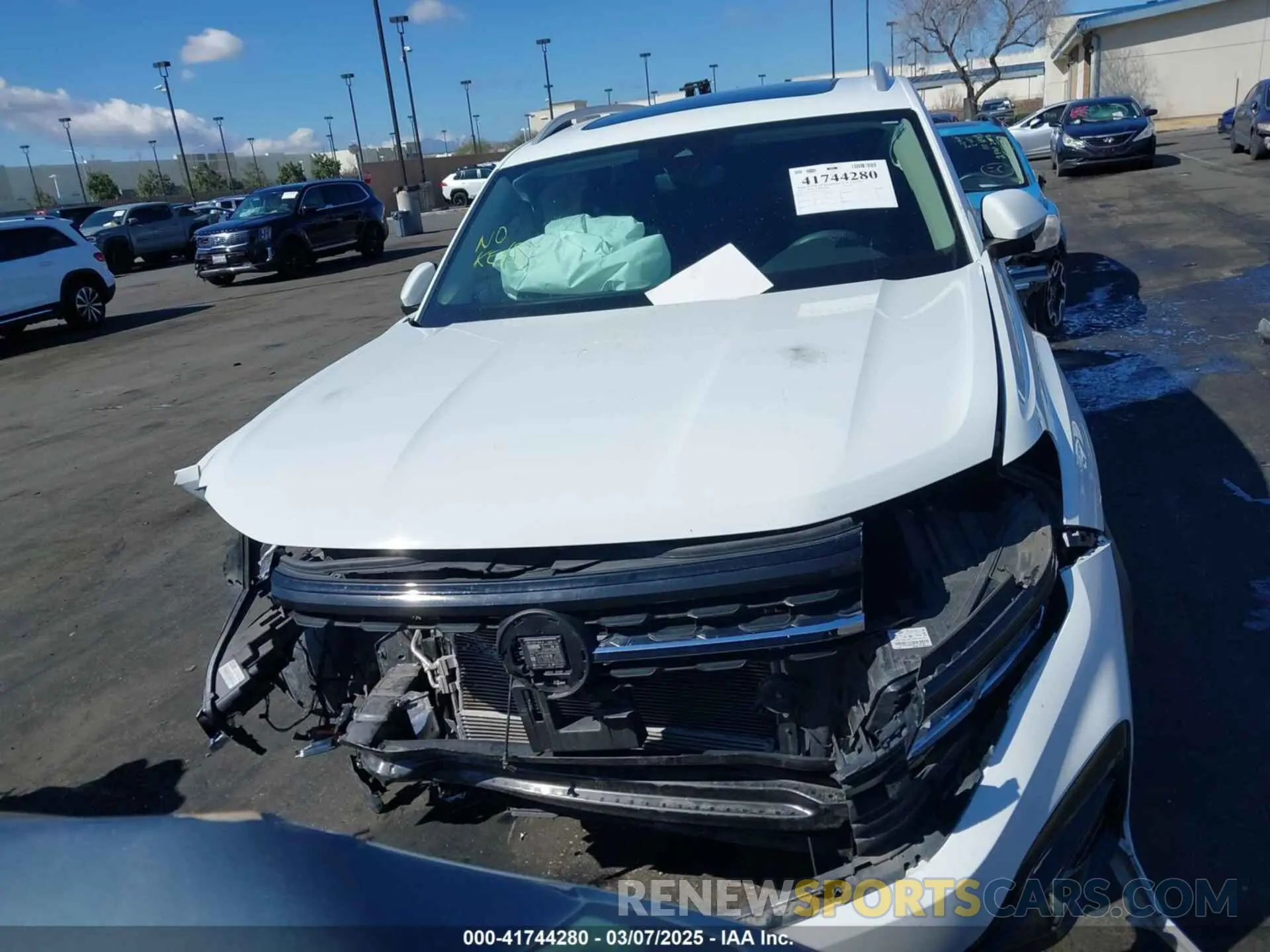 13 fotografías del automóvil dañado 1V2CR2CA8MC551444 VOLKSWAGEN ATLAS 2021