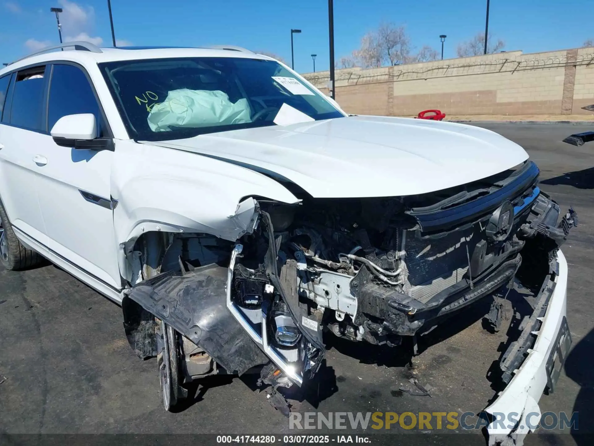 6 fotografías del automóvil dañado 1V2CR2CA8MC551444 VOLKSWAGEN ATLAS 2021