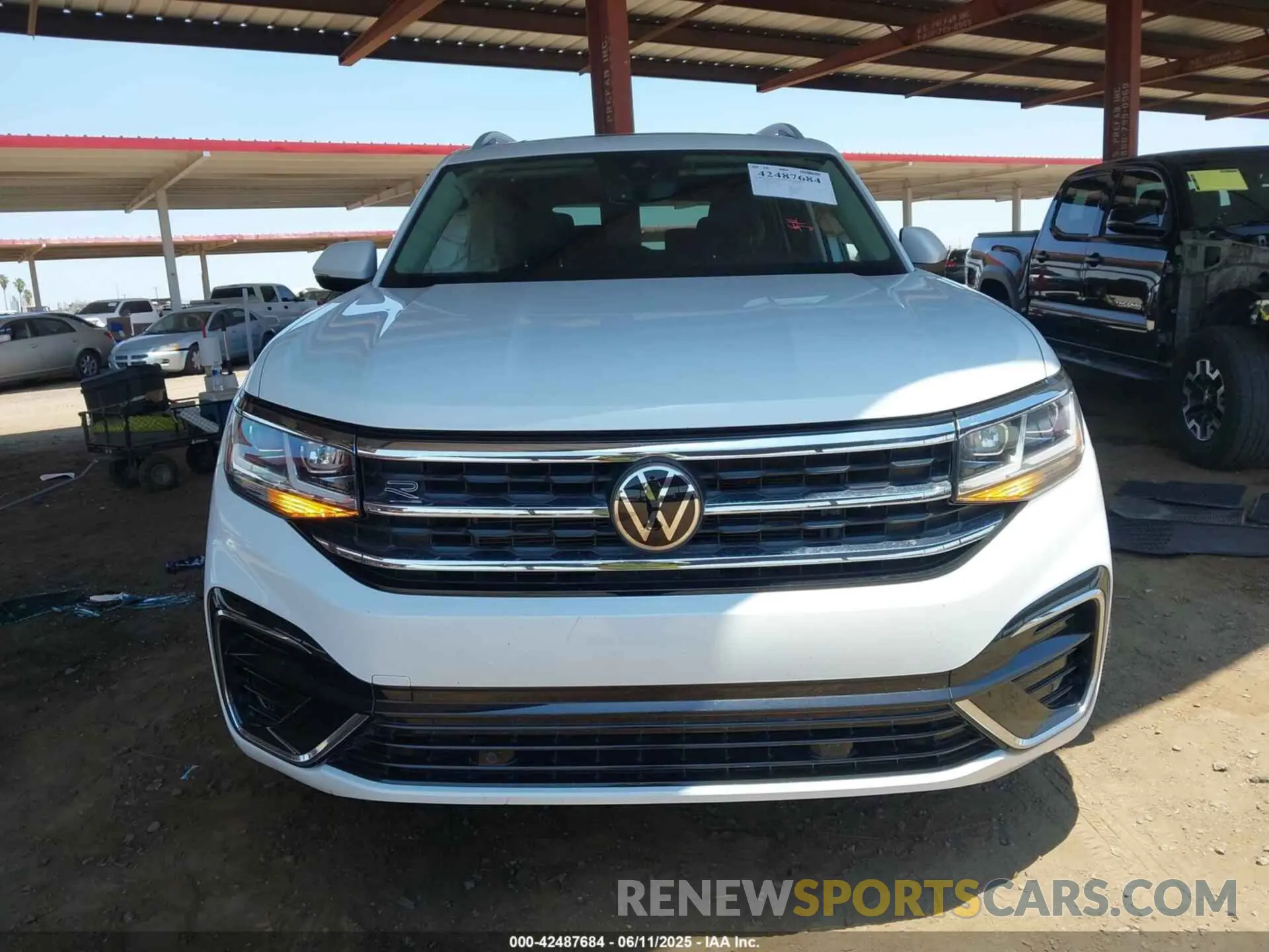 12 fotografías del automóvil dañado 1V2CR2CAXMC540915 VOLKSWAGEN ATLAS 2021